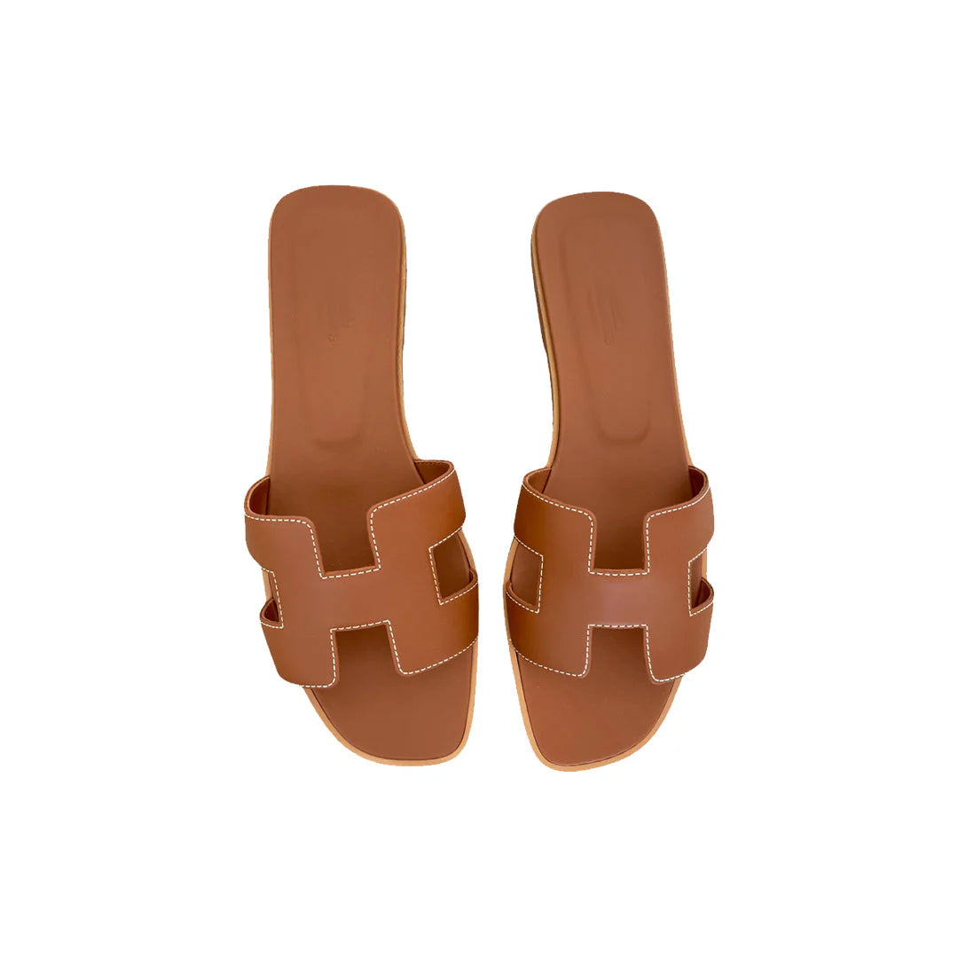 'HRMS' Sandal (White/Black/Brown)